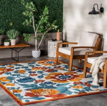 Colorful rug in a living room